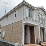 ネオカーサ山越