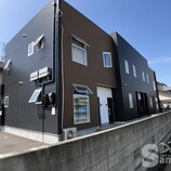 ＢＥＬＧＲＡＶＩＡ　ＦＵＲＵＫＡＷＡ