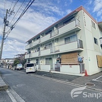 サントハウス
